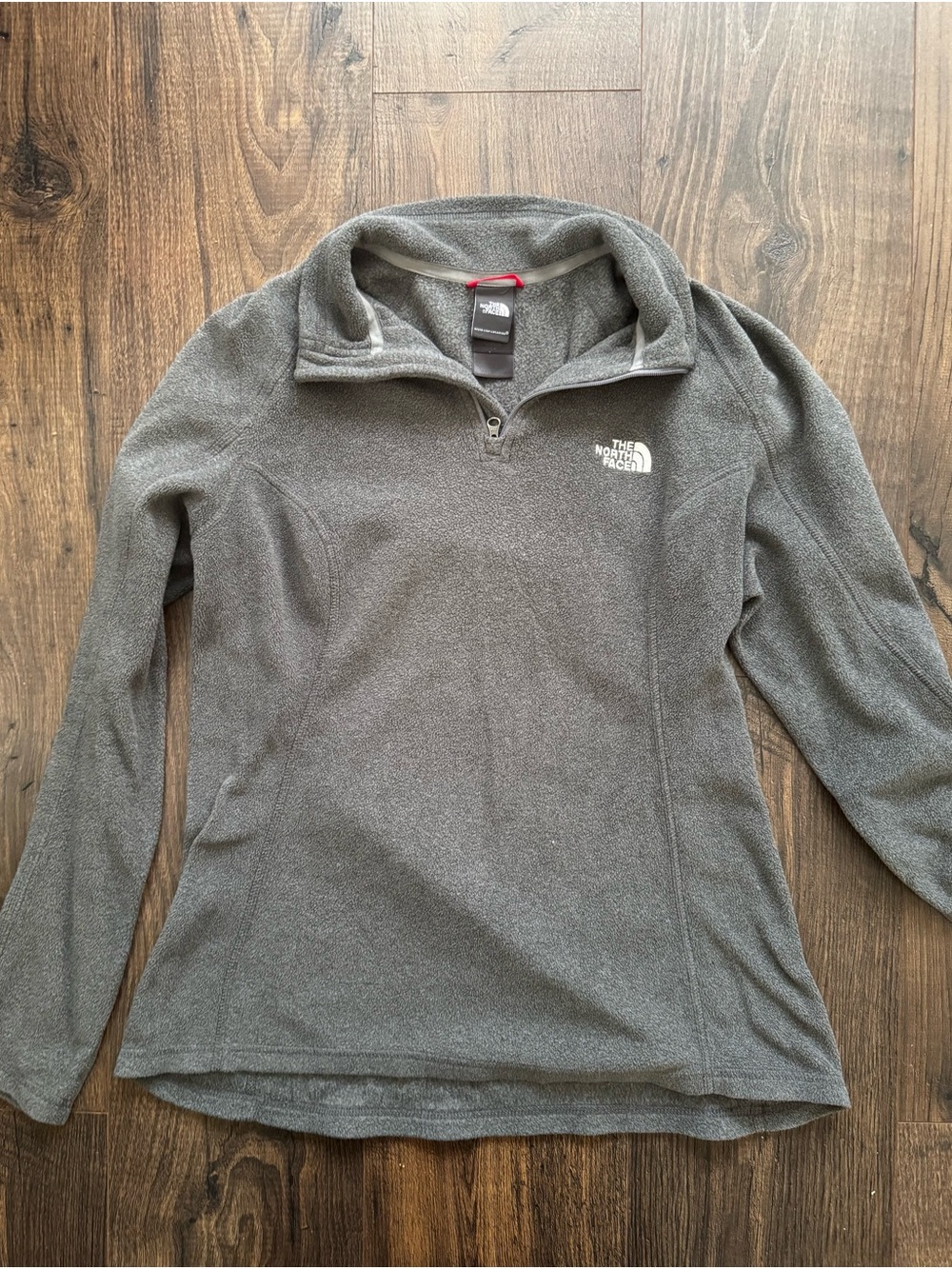 The North Face Women's Charcoal Gray Quarter-Zip Fleece Pullover
